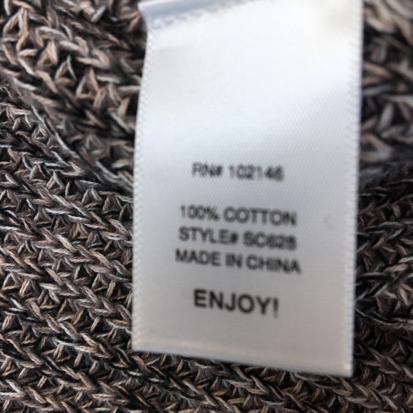 Michael Stars v neck sweater. - Picture 4 of 4